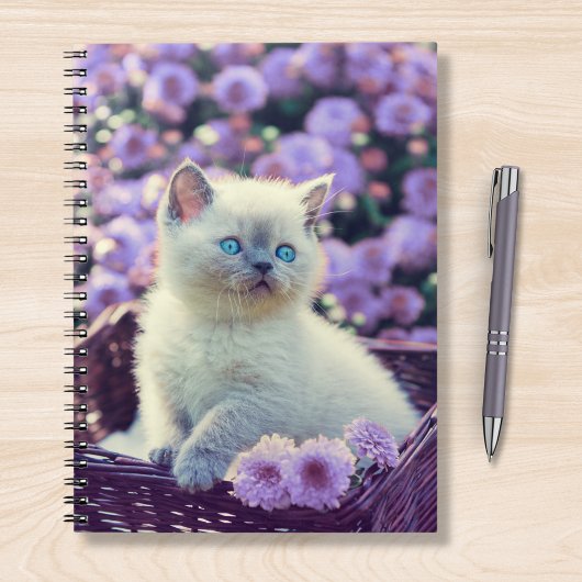Blue Mit Augen Kitten Baby Cat In Basket Lilac Blu Notizblock