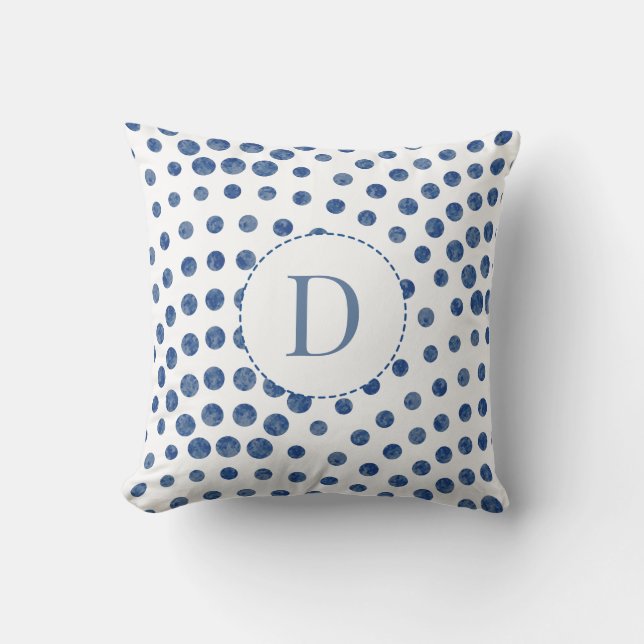 Blue Modern Polka Dots Monogram Kissen (Vorderseite)