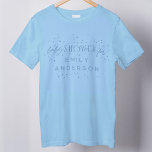 Blue Modern Rainbow and stars Blue Baby Dusche T-Shirt<br><div class="desc">Die atemberaubende Rainbow Stars Baby Shower Collection, eine magische und bezaubernde Art, die bevorstehende Ankunft Ihres kleinen Freudenbündels zu feiern! Diese wunderbare Kollektion ist so konzipiert, dass sie eine skurrile Atmosphäre mit Freude und Wunder schafft und einen bleibenden Eindruck bei allen Gästen verlasse. 🌈 ✨ My Rainbow Stars Baby Shower...</div>