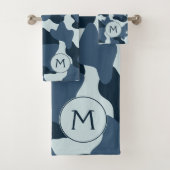 Blue Monogram Large Cow Print Badhandtuch Set (Insitu)