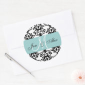 Blue Monogram Names Damask Wedding Siegel Runder Aufkleber (Umschlag)