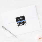 Blue Monogram Schwarz-weiß Polka Dot Quadratischer Aufkleber (Umschlag)