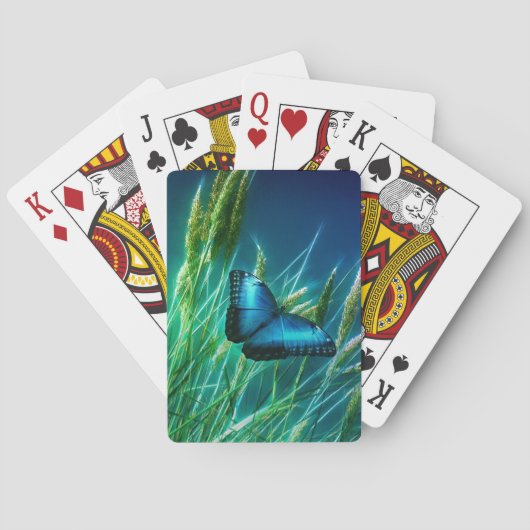 Blue Morpho Butterfly auf grünem Gras Spielkarten (Rückseite)