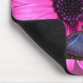 Blue Morpho Butterfly und Daisy Mousepad (Ecke)