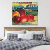 Blue Mountain Apple Crate LabelCove, OR Leinwanddruck (Insitu (Schlafzimmer))