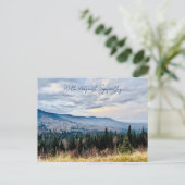 Blue Mountain View Tieftes Beileid Postkarte (Stehend Vorderseite)