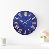 Blue Navy Glitzer Minimal Metallic römische Zahlen Große Wanduhr (Zuhause)