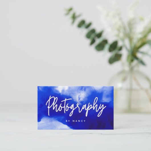 Blue Neon Fotografy Script Visitenkarte (Stehend Vorderseite)