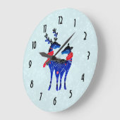 Blue Nordic Christmas Reindeer Pair Große Wanduhr (Winkel)