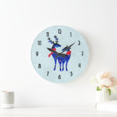 Blue Nordic Christmas Reindeer Pair Große Wanduhr (Zuhause)
