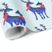 Blue Nordic Christmas Rentier Pair Pattern Geschenkpapier (Rolleneckpunkt)