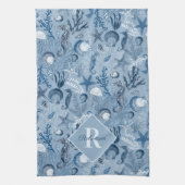 Blue Ocean Life Beach Monogram Geschirrtuch (Vertikal)