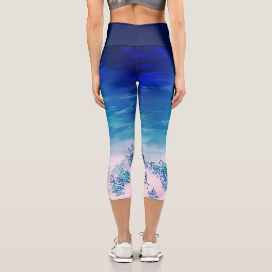 Blue Ocean Sea Beach Capri Leggings (Rückseite)