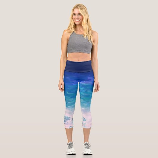 Blue Ocean Sea Beach Capri Leggings (Vorderseite)
