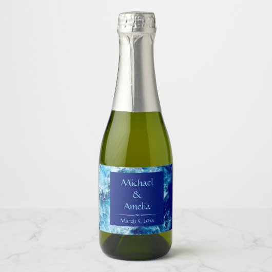 Blue Ocean Water Wedding Mini Sparkling Weinlabel Schaumweinetikett (Vorderseite)