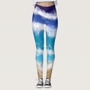 Blue Ocean Waves und Sandy Beach Leggings