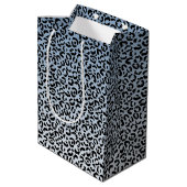 Blue Ombre Black Leopard Print Mittlere Geschenktüte (Rückseite Schrägansicht)