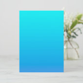 Blue Ombre Hintergrund Einladung (Stehend Vorderseite)