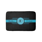 Blue on Black Monogram Art Deco Badematte (Vorderseite)