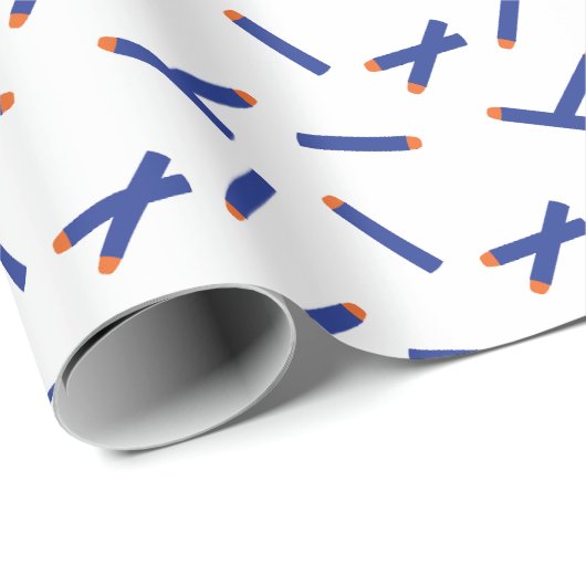 Blue, Orange Dart War Happy Birthday Geschenkpapier (Rolleneckpunkt)