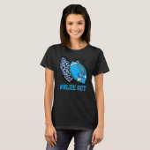 Blue Out Football Tackle Diabetes Warrior Heart Le T-Shirt (Vorne ganz)