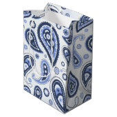 Blue Paisley Pattern Mittlere Geschenktüte (Rückseite Schrägansicht)