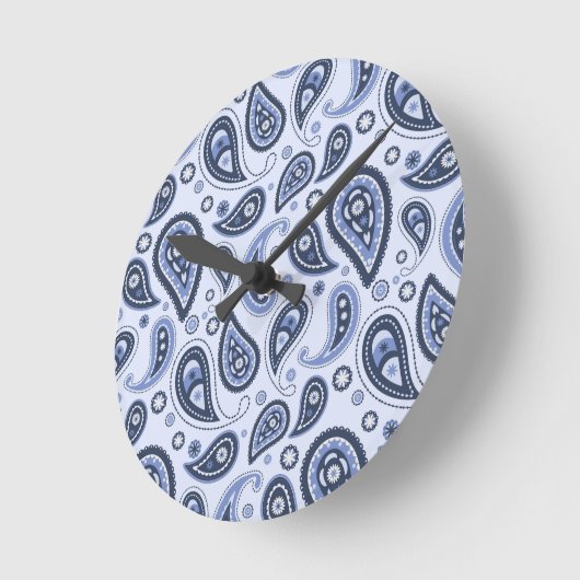 Blue Paisley Pattern Runde Wanduhr (Winkel)