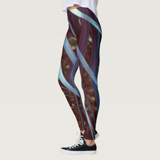 Blue Palmetto Dream Leggings (Links)