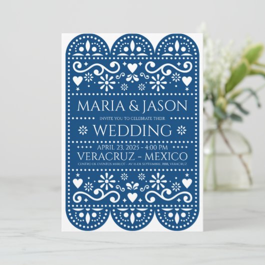 Blue Papel Picado Folk Art Wedding Einladung (Stehend Vorderseite)
