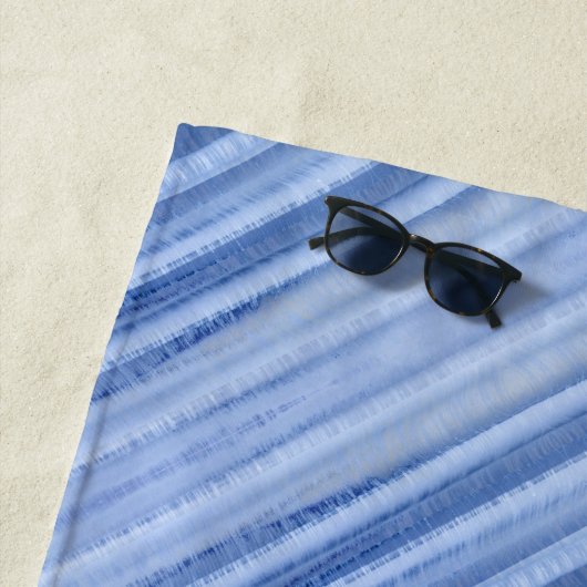 Blue Passion Diagonal Striping Personalisiert Strandtuch (Beispiel)
