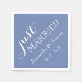 Blue Pastel White Simple Classic Nur verheiratet Serviette (Vorderseite)