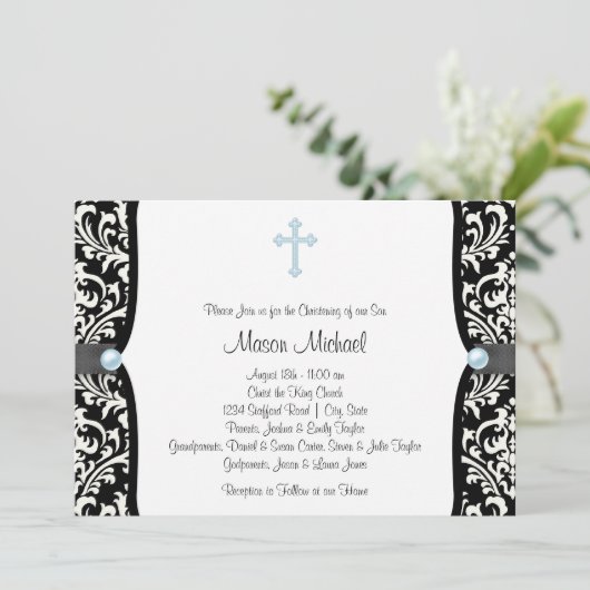 Blue Pearl Cross Blue Black Damask Christening Einladung (Stehend Vorderseite)