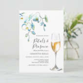 Blue Petals and Prosecco Bridal Shower Invitations (Stehend Vorderseite)