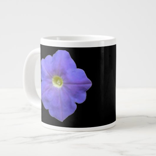 Blue Petunia Tasse (Vorderseite Links)