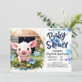 Blue Pig's Barnyard Bash Adventure Baby Shower Einladung (Stehend Vorderseite)