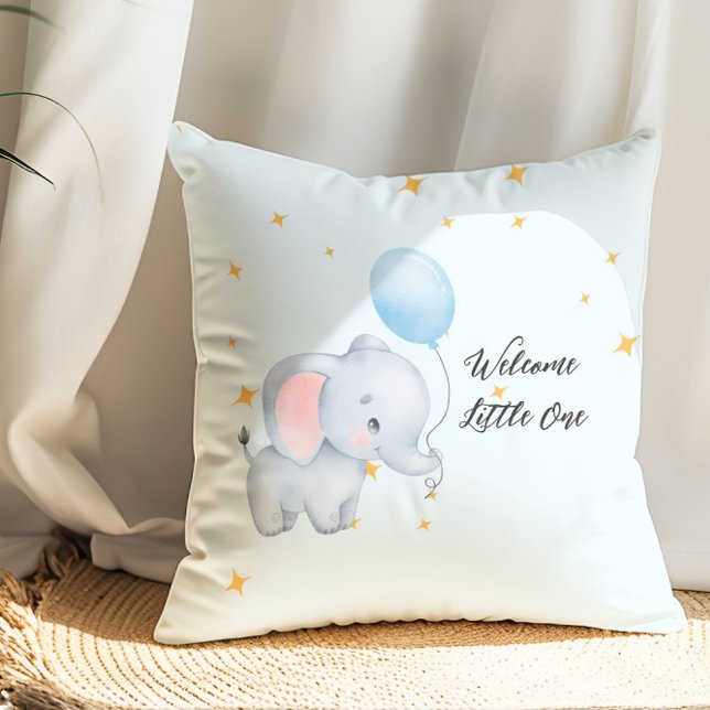 Blue Playful Elephants Baby Shower Kissen (Von Creator hochgeladen)