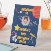 Blue Playful Outer Space Rocket Kids Party Welcome Sockelschild (In Situ)