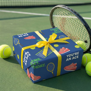Blue Playful Tennis Racket Shoes Geburtstagsgesche Geschenkpapier