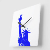 Blue Pop Art Statue of Liberty Square Wallclock Quadratische Wanduhr (Winkel)