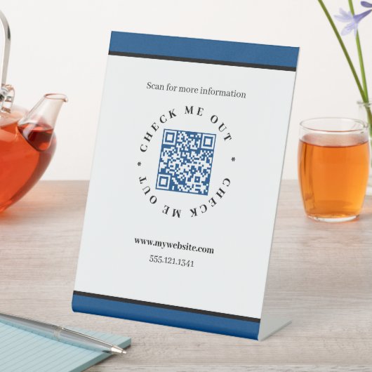 Blue QR Code Generator Pedestal-Zeichen Sockelschild (In Situ)
