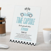 Blue Race Car Birthday Party Time Kapsel Sockelschild (In SItu)