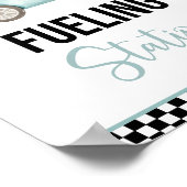 Blue Race Car Kraftstoffstation Geburtstagszeichen Poster (Ecke)
