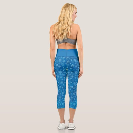 Blue Real Snowflake Winter Holiday Capris Leggings (Rückseite)