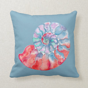 Blue Red Gray Nautilus auf Dusky Blue Kissen