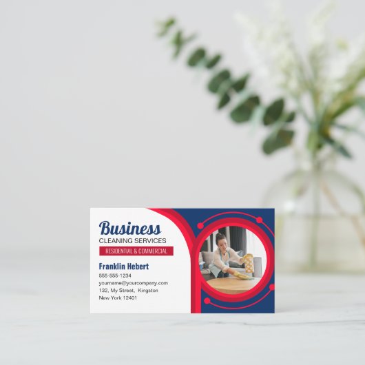 Blue & Red Maid House Reinigung Janitorial Sauberk Visitenkarte (Stehend Vorderseite)