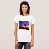 Blue Red Sunset Exotic Hawaiian Beach Palm Bäume T-Shirt (Vorne ganz)