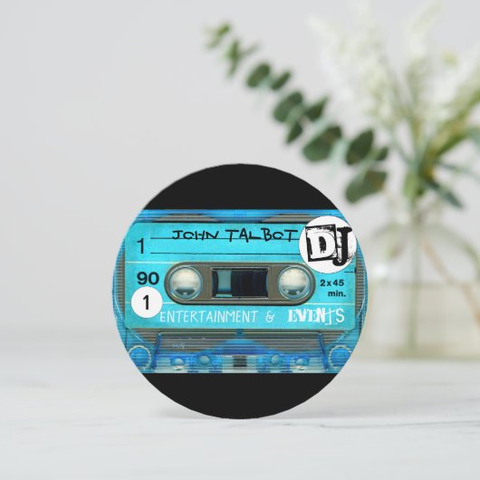 Blue Retro T4 Audiotape Cassette 80er DJ Business Save The Date (Stehend Vorderseite)