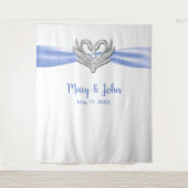 Blue Ribbon Silver Swans Hochzeitskugel Wandteppich (Vorderseite)