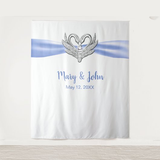 Blue Ribbon Silver Swans Hochzeitskugel Wandteppich (Vorderseite)