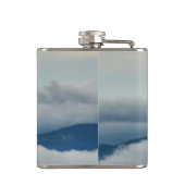 Blue Ridge Mountains Anpassbare Gebirgsbrauen Flachmann (Rückseite)